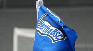 Sängerin wird belästigt - Hertha verurteilt Fan-Verhalten