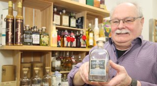 Gin-Produktion: Eheleute aus dem Kreis Gütersloher verwirklichen Destillerie-Traum