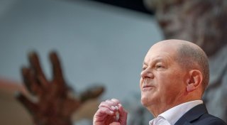 Scholz schwört SPD auf harten Wahlkampf ein