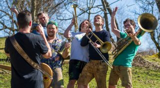 LaBrassBanda feiern die «Polka Party»