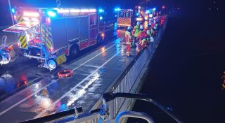 Polizei findet vermisste Person dank Smartphone-Ortung: Große Suchaktion in Minden