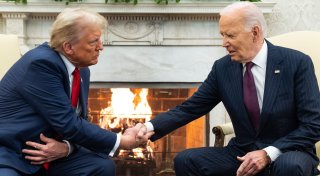 Trump bei Biden im Weißen Haus - Moderator als Pentagon-Chef