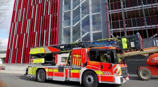Defekter Hochdruckreiniger gaukelt Großbrand in Paderborner Uni-Parkhaus vor