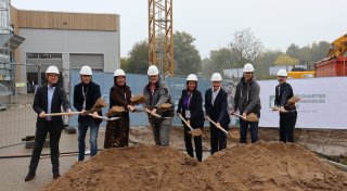 Neues Wohnprojekt in Löhne: Spatenstich für Boarding-House neben der Lehrfabrik
