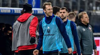 Paderborn-Rückkehr als Reservist? HSV-Kapitän Schonlau droht wieder die Ersatzbank
