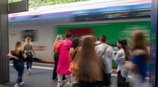 Mehr Fahrgäste in Bussen und Bahnen