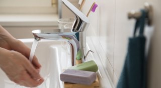 Warmwasser ohne Heizung: Sind dezentrale Lösungen sinnvoll?