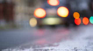 Deutscher Wetterdienst warnt vor glatten Straßen am Sonntag in Bielefeld