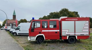 Ungewöhnliches Angebot: Gütersloher Autohaus verkauft funktionstüchtiges Einsatzfahrzeug