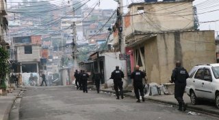 64 Tote bei Polizeieinsatz gegen Drogenbande in Rio