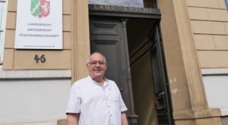 Klinikum Lippe verklagt Kritiker Brinkmann nun wegen eines Radio-Interviews