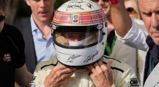 Helm der Weltmeister: Auch Michael Schumacher unterschrieb