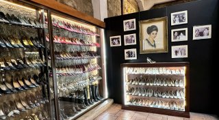 Pumps und Peeptoes: Museum zeigt Schuhe von Imelda Marcos