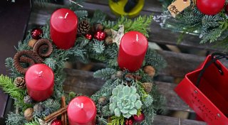 Kurzmeldungen aus Hiddenhausen: Adventsspaziergang und drei Autos bei Unfall beschädigt