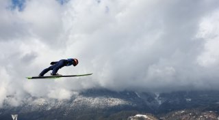 Hörl gewinnt Skisprung-Quali - Paschke auf Rang acht