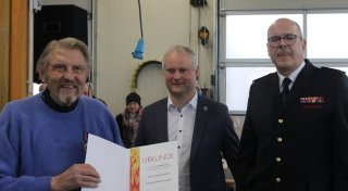 Höchste Auszeichnung: Paul Gauselmann für Feuerwehr-Engagement in Espelkamp geehrt