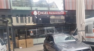 Modernisierung beendet: Bäckerei Engel zieht in Höxter zurück an den Markt 1