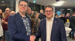 Liveticker zur Bundestagswahl im Kreis Minden-Lübbecke: Der Kreis ist ausgezählt - Vogt gewinnt