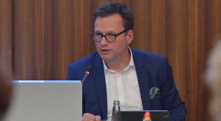 Gütersloh verliert plötzlich seinen Kämmerer - ausgerechnet mitten in der Finanzkrise