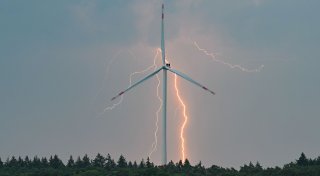 DWD warnt vor schweren Gewittern im Osten Deutschlands