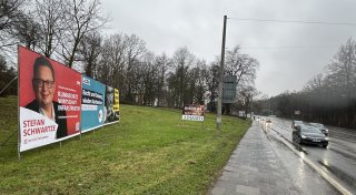 Wahlkampf in Bad Oeynhausen: Kleben oder nicht kleben?