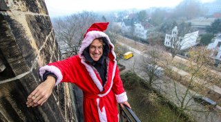 Kreis Herford kompakt: Weihnachtsmann-Abseilaktion und Bünder Baupläne