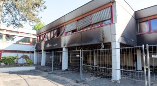 Brand an Schule im Kreis Gütersloh - Unterricht muss am Montag ausfallen