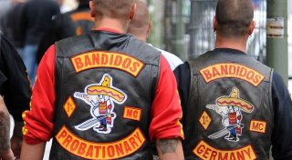 Bandidos-Rocker sollen nach Auflösung der Hells Angels in Bielefeld Bar-Chef erpresst haben