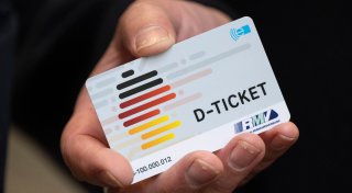 Haushalts-Experte aus dem Kreis Höxter stellt das Deutschlandticket infrage
