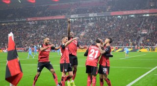 Leverkusen hofft im Titelkampf auf Patzer der Bayern