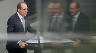 Abschuss von Drohnen? Dobrindt plant Gesetzesreform