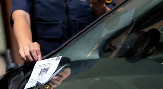 Zug erfasst Auto, Strafzettel-Ärger und Prozess um Unternehmer-Erben