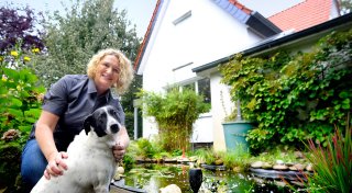 Güterslohs Bürgermeister-Kandidatin gewährt Einblick in ihre Wohnung