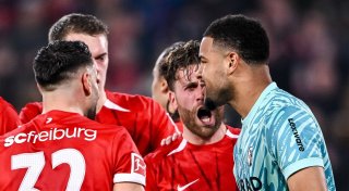 Freiburg macht's kunstvoll: 5:0 gegen Bremen