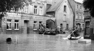 Heinrichsflut vor 60 Jahren: Als Warburg in den Fluten versank