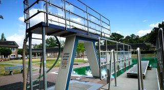 Attraktion in Freibad im Kreis Gütersloh vor dem Aus - Stadt plant jetzt kurioses Event