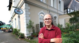 Trauer um bekannten Gastronomen: Tapan Dey brachte die indische Küche nach Bielefeld