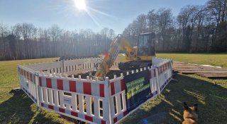 Baustelle in Bielefelds Idylle: Drei Meter tiefe Grube auf der Ochsenheide