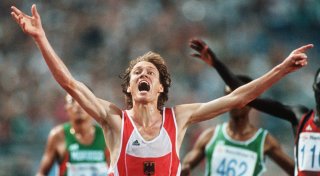 Hat deutsche Sportgeschichte geschrieben: Heute 60-jähriger Olympiasieger läuft in Löhne