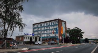 Unerlaubte Sonntagsarbeit, Großbrand und Bundeswehrpläne in Bielefeld