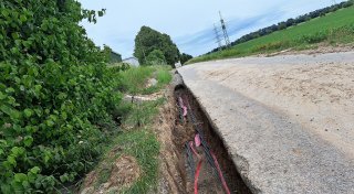 Freigespülte Starkstromkabel: Gräben im Kreis Höxter werden verschlossen