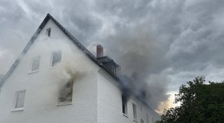 Schwere Brandstiftung in Höxter: Junger Mann muss vor Gericht