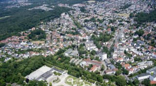 Wo die Herausforderungen im Einzelhandel in Schloß Neuhaus liegen