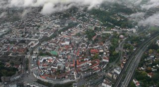 Feinstaubglocke über Bielefeld: Wetterapps warnen vor sehr schlechter Luftqualität