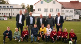 Sportplatz nach Sanierung in Bad Wünnenberg wieder in Betrieb
