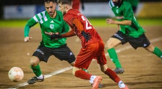 Hicret spielt im Bielefelder Derby gegen Türk Sport groß auf