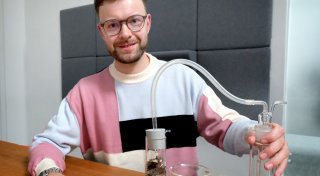 Junger Gütersloher will Schulunterricht revolutionieren - mit innovativer Idee