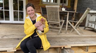 Lebenstraum Tiny House: 42-Jährige im Kreis Gütersloh lebt in rollendem Bauwagen