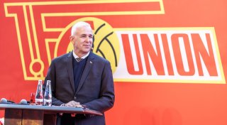 Union-Präsident Zingler: Frauenfußball wird kleingehalten