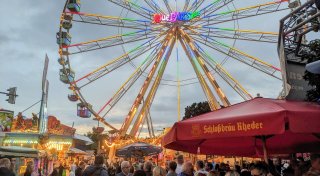 Besuch auf dem Brakeler Annentag: Volksfest begeistert trotz Regenwetter